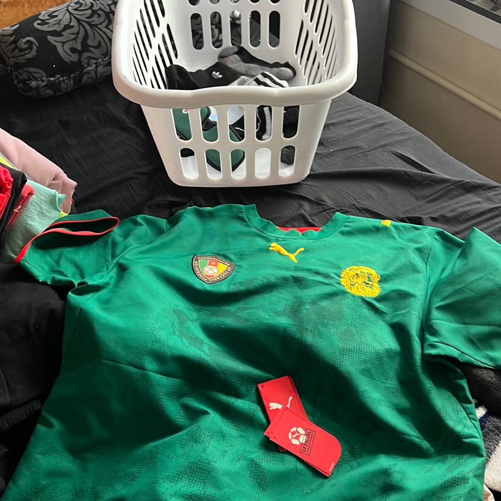 Official Puma Cameroon Jersey Green / XL